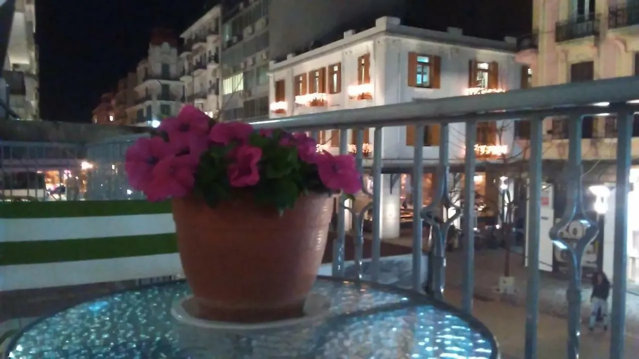 Best Balcony Of Thessaloniki In The Heart Of Town Διαμέρισμα